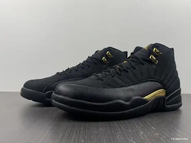 Taxi Jordan Black Air 12 CT8013-071 0626